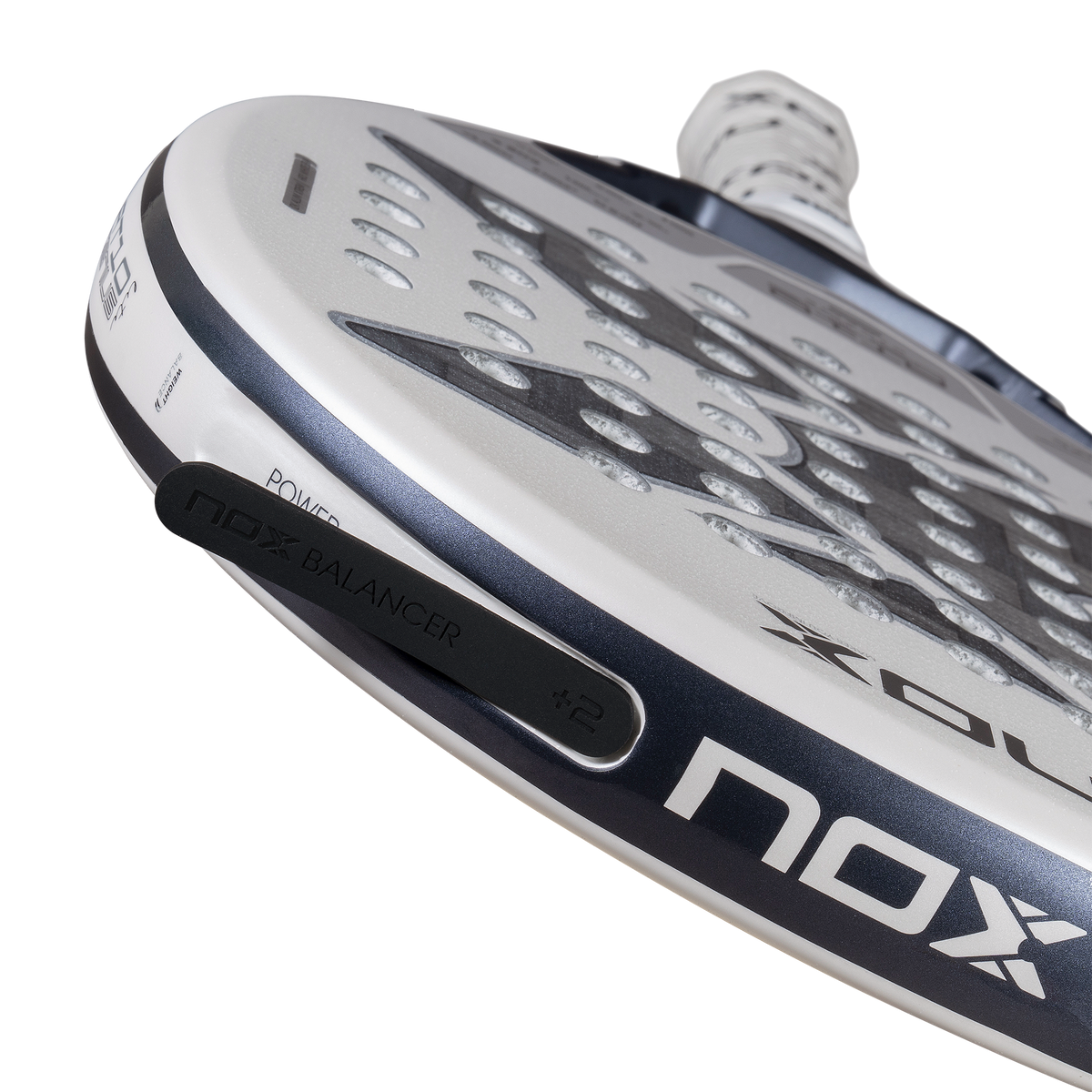AT10 Luxury Genius 12K Alum XTREM LITE 2026